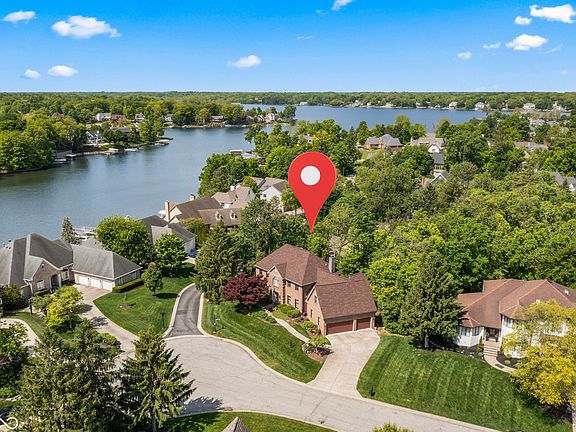 4th image of 8646 Sturgeon Way