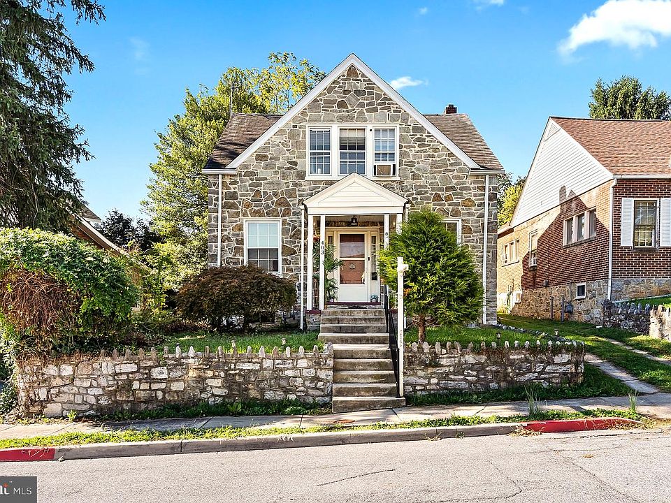 1st image of 403 Brown Ave