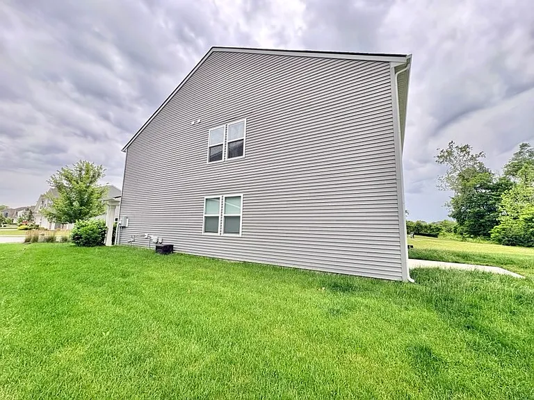 3694 Locust Dr — Photo 53