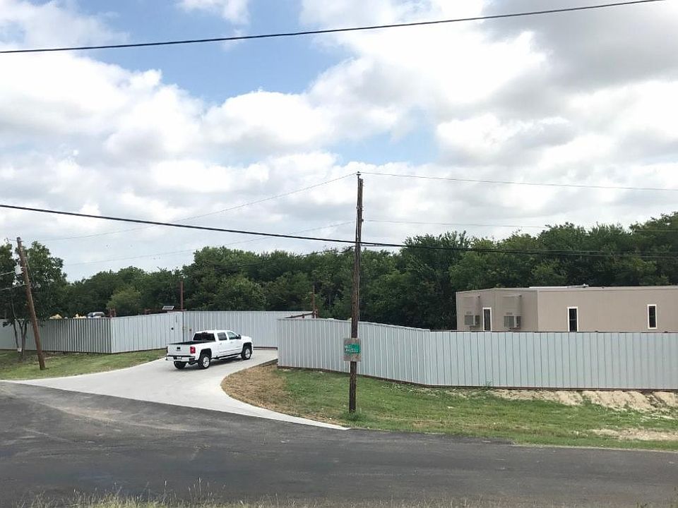 1st image of 7500 Rosewood St