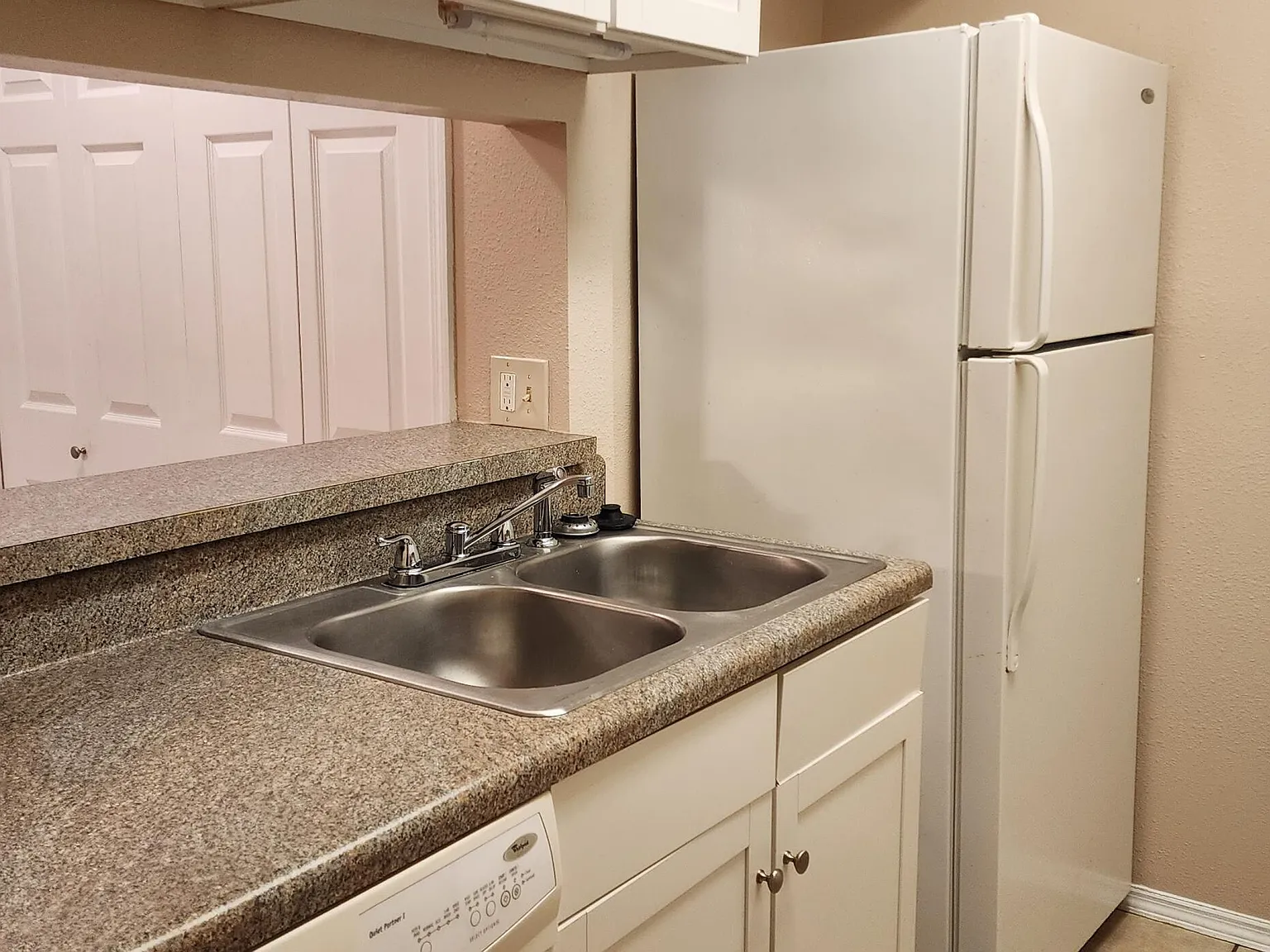 1 bed, 1.0 bath, 630 sqft, $1,275 — Photo 4