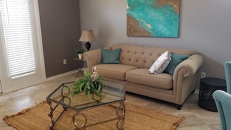 1st image of 401 7th St S #12