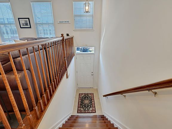 2nd image of 329 Princeton Ct