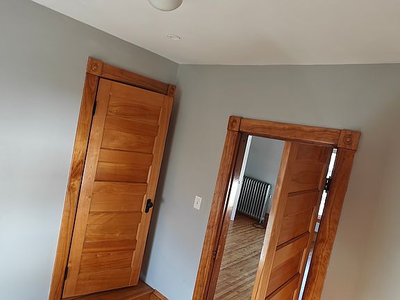 4th image of 26 Wood St Floor 3
