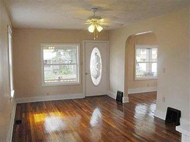 4th image of 1786 Clermont Ave NE