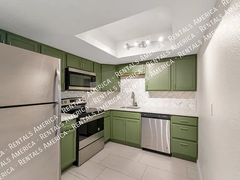 8263 N Oracle Rd #136 — Photo 11