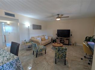 Beverly Hills Condo, Hollywood, FL 33021