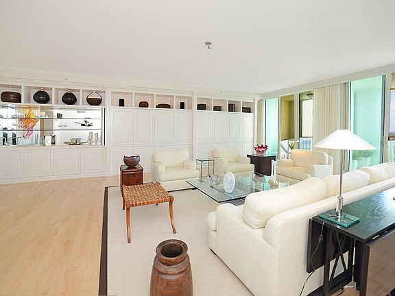 Home For Sale In Mizner Grand