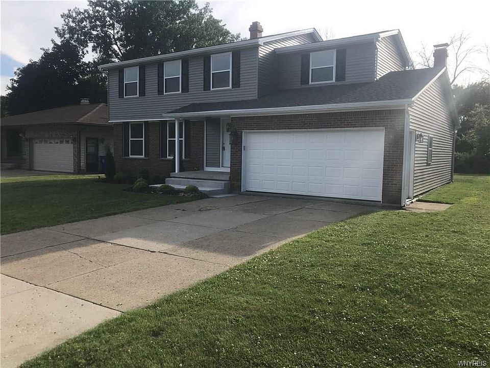 1st image of 128 Lowell Ln