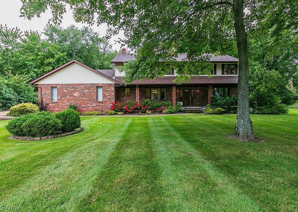 2850 Camelot Ct, Willoughby Hills, OH 44092 Zillow