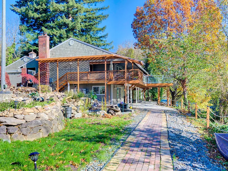 726 N Shepherd Rd — Photo 43