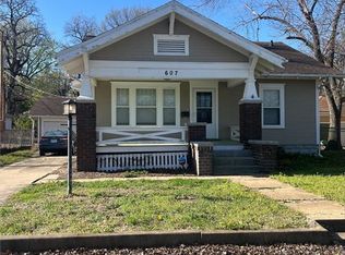 607 W 9th St, Pittsburg, KS 66762