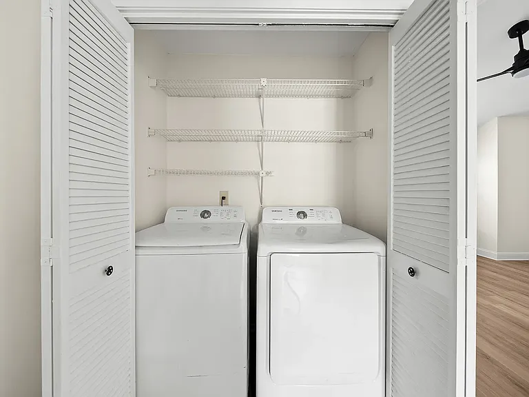 1303 Wedgewood Ct — Photo 14