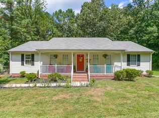 1225 Grapevine Rd, Sandston, VA 23150