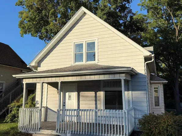 245 Pine Lake Ave, La Porte, IN 46350