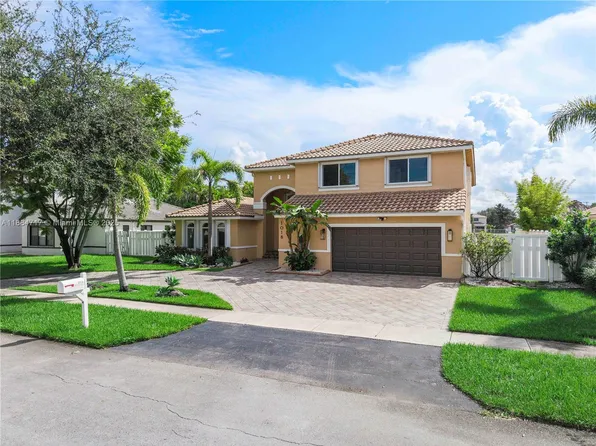 1018 NW 132nd Ave, Sunrise, FL 33323