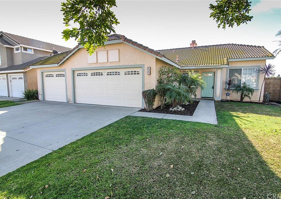 1st image of 2784 Oakhill Dr