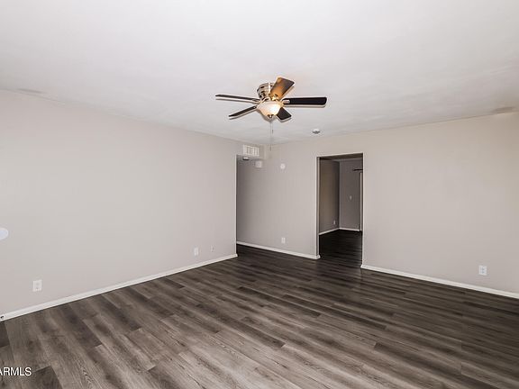5th image of 1535 W PUEBLO Avenue