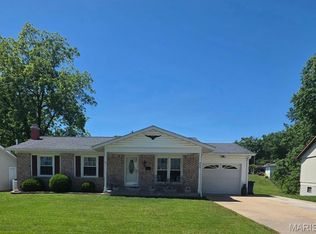 805 Wilson St, Washington, MO 63090