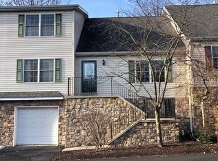 222 Amblewood Way, State College, PA 16803