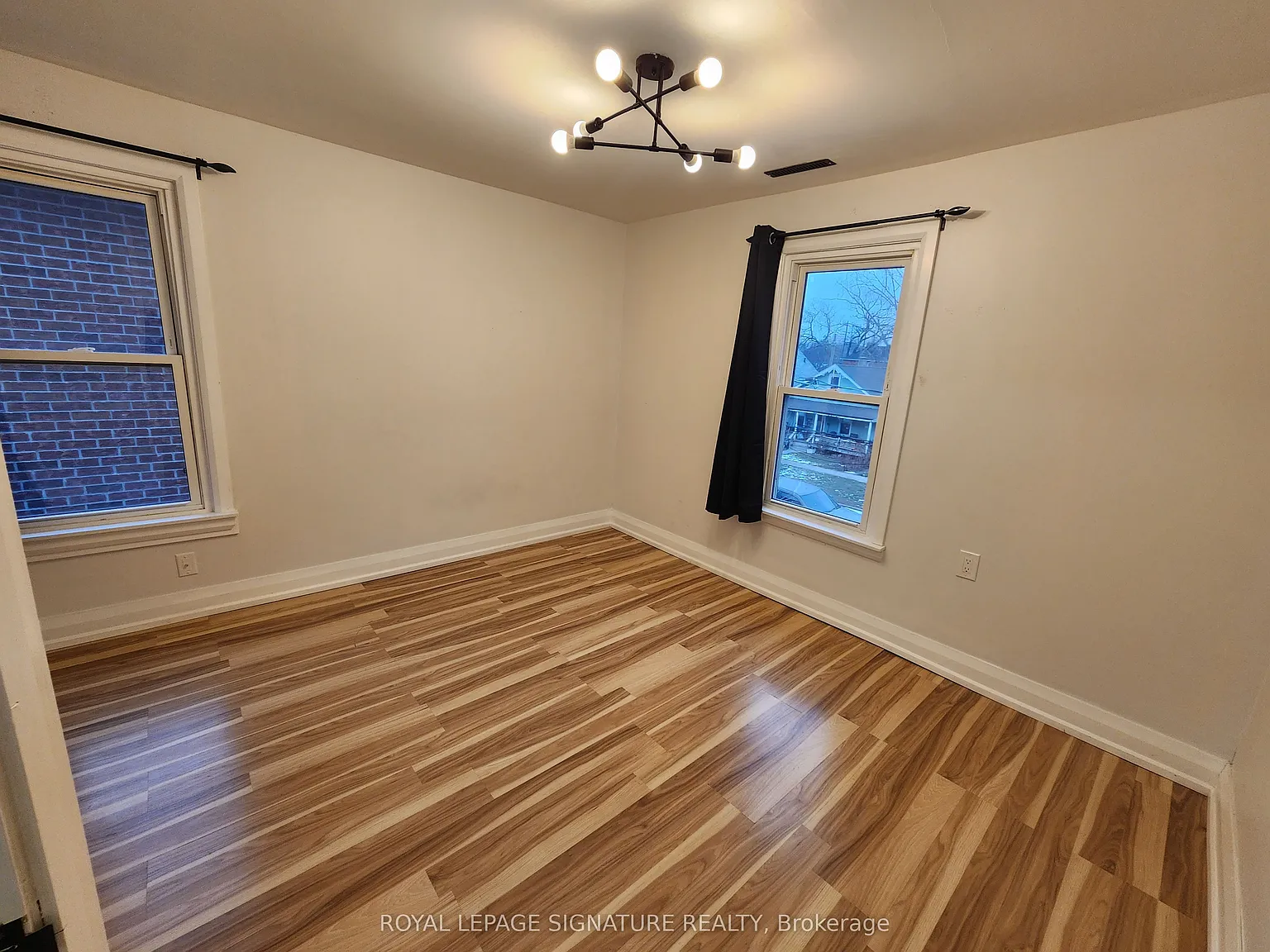 2 bed, $1,800 — Photo 2