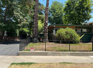 580 N Madison Ave APT C, Pasadena, CA 91101