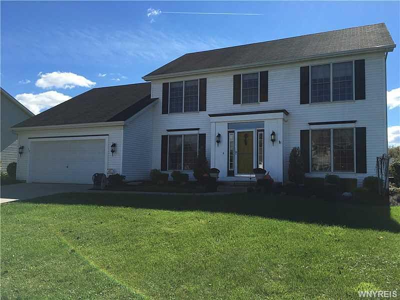 1st image of 52 Brook Ln