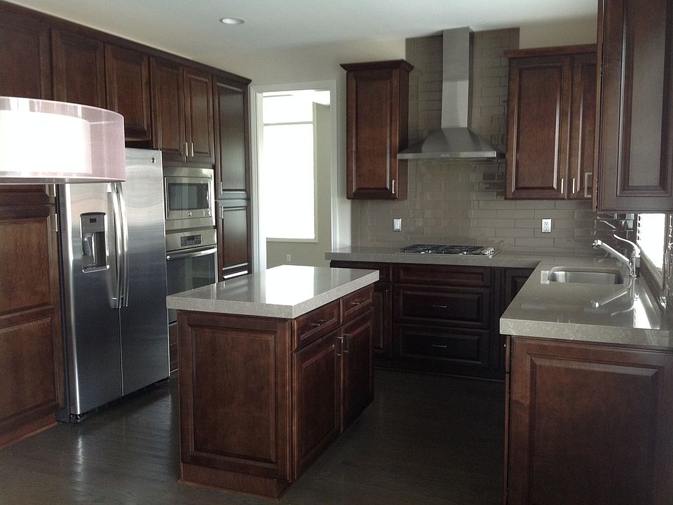2nd image of 3941 Appaloosa Dr #1