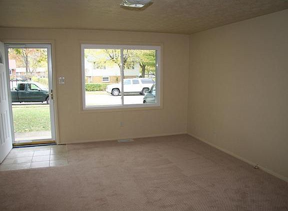 2nd image of 1803 N McDowell Ct