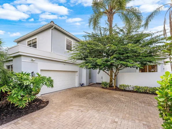 5863 Waterford, Boca Raton, FL 33496