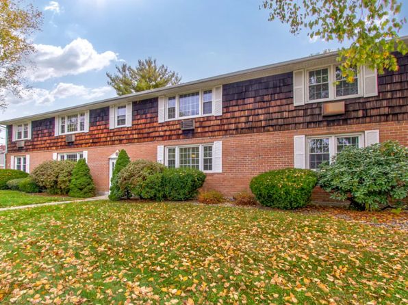 Suffield West Apartments, 2 Harmon Dr, Suffield, CT 06078