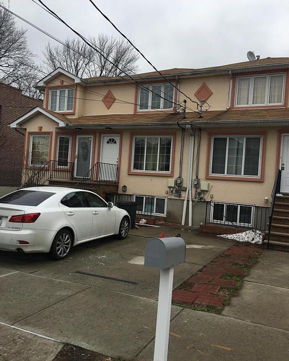 2nd image of 21 Mundy Ave