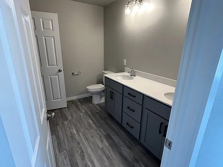 3828 Scorpio Dr SE — Photo 6