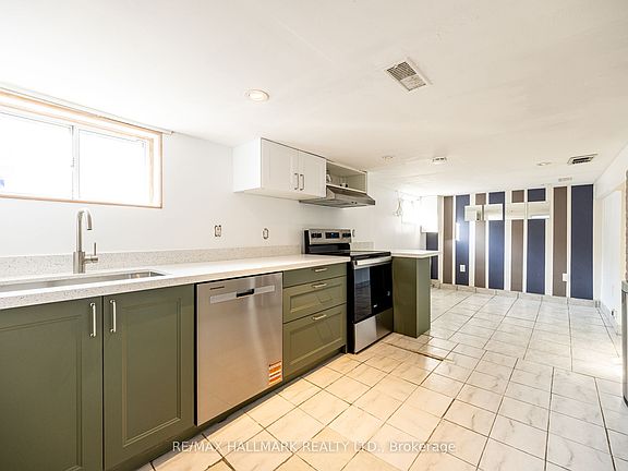 3rd image of 31 Kildonan Rd