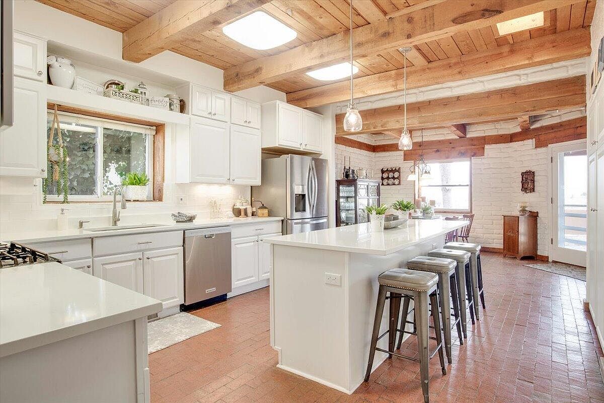 1131 W Meadowlark Ln, Corrales, NM 87048 Zillow