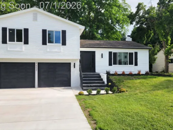 2457 Gemini Dr, Lake Orion, MI 48360