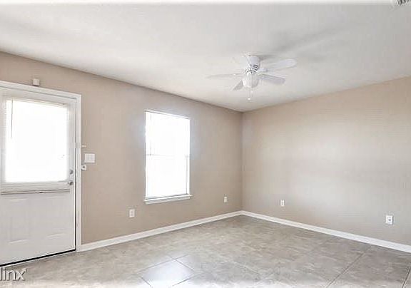 3rd image of 5835 Hickory Cyn