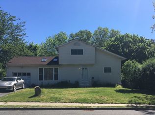 26 Tilton Ave, South Toms River, NJ 08757