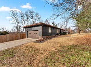 1407 N 14th Street, Ozark, MO 65721