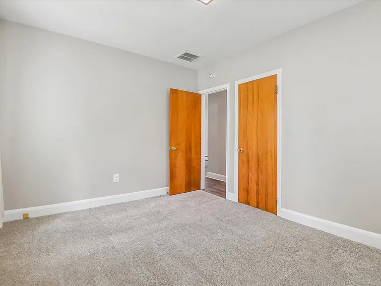 1209 Farmview Rd — Photo 12