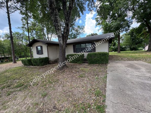 616 Elm St