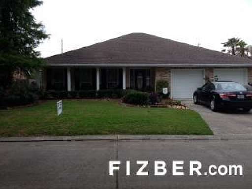 1st image of 83 Melrose Dr