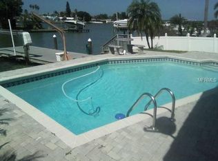 562 Johns Pass Ave, Madeira Beach, FL 33708