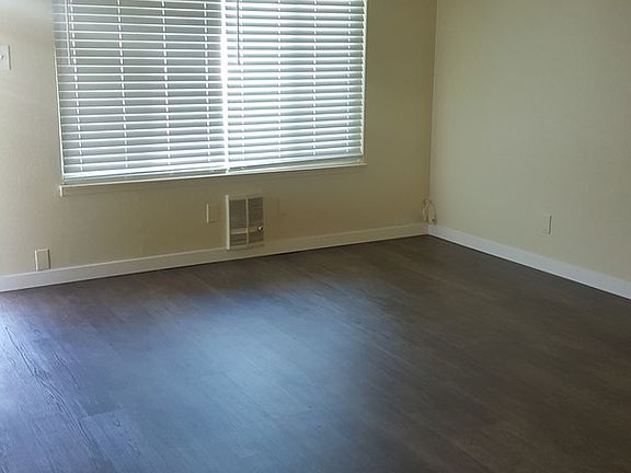 5th image of 1037 S Russell Ave APT J