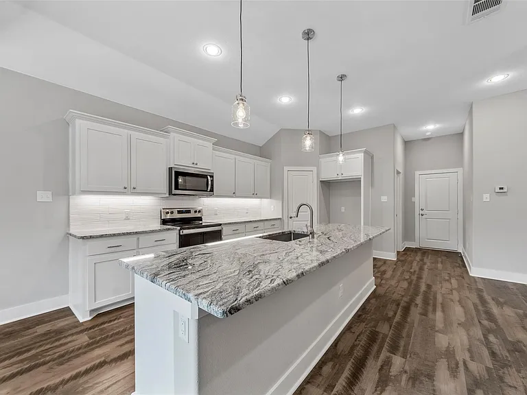 505 Ellis Place Dr — Photo 7