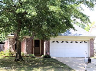 9759 Pigeon Roost Park Cir, Olive Branch, MS 38654