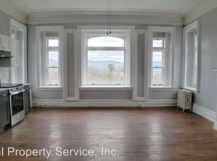 11 Oak Ridge Dr #3E, New Windsor, NY 12553