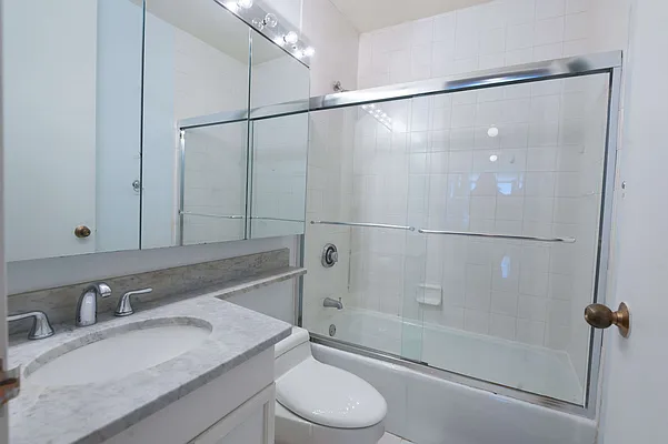 Rented by Solace SMC Inc | media 26