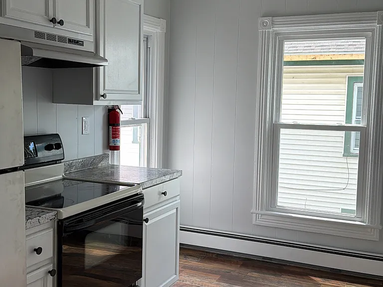 9 Hermance St #2 — Photo 2