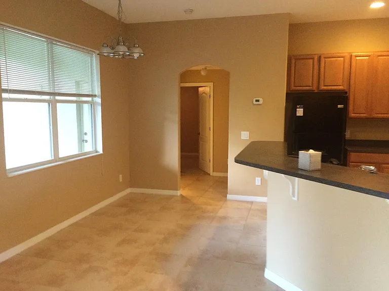 Lots of natural light and open floor plan with a breakfast bar and nook